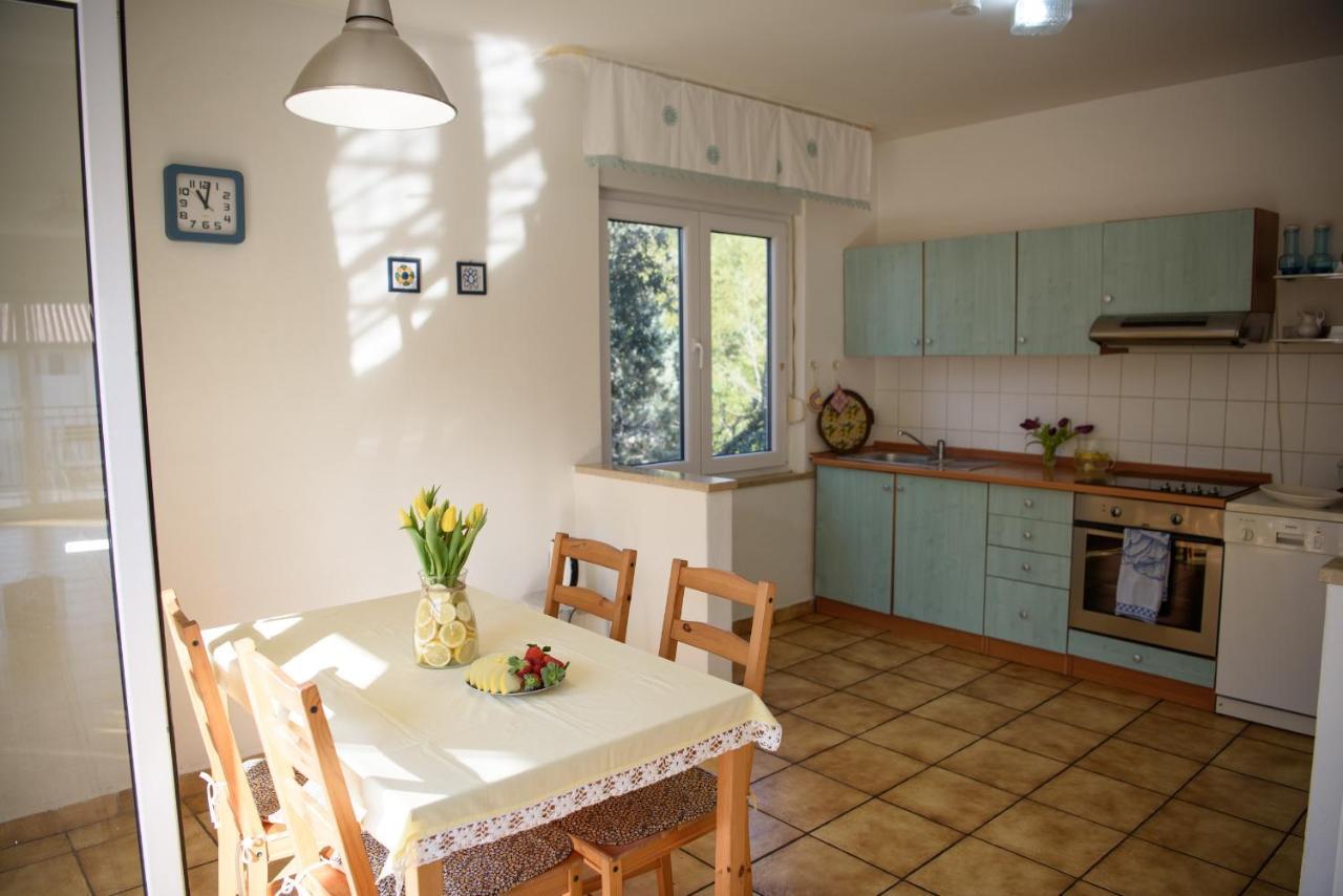 Villa Claudia Lemon Appartment เปรมันตูรา ภายนอก รูปภาพ